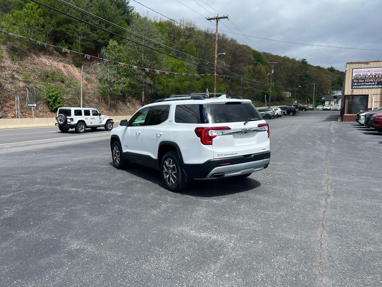 GMC Acadia SLT AWD 2023