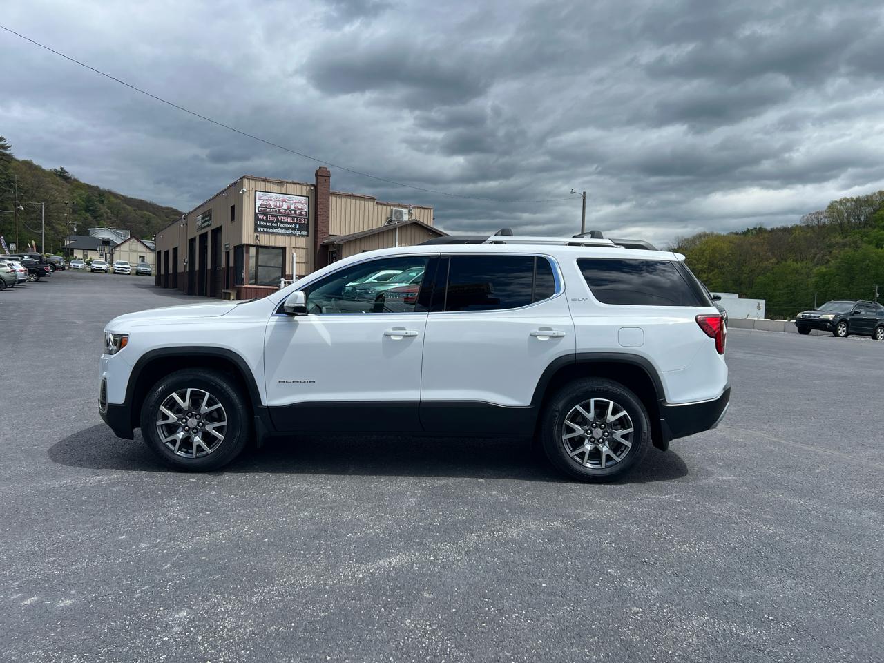GMC Acadia SLT AWD 2023