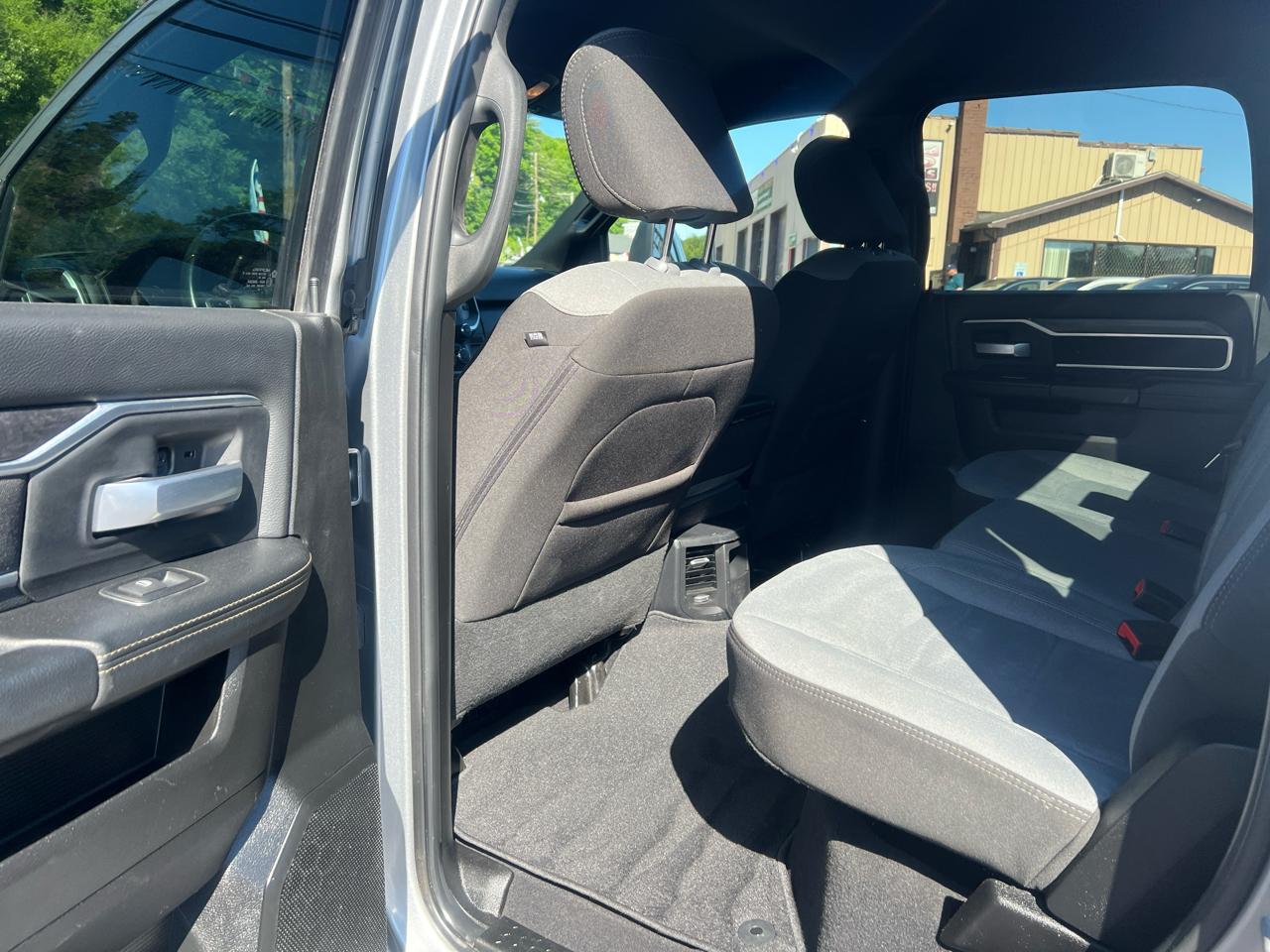 RAM 2500 Tradesman Crew Cab LWB 4WD 2024