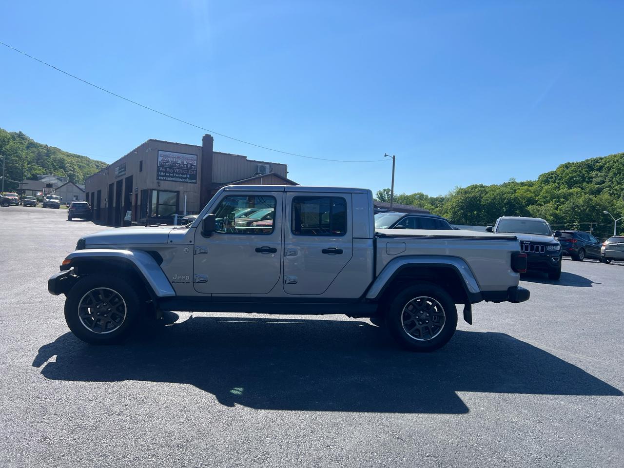 Jeep Gladiator Overland 2021