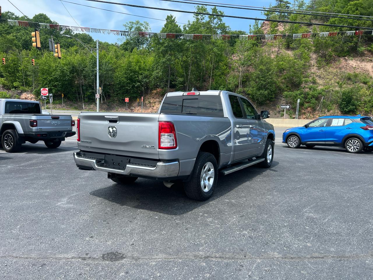 RAM 1500 Big Horn Quad Cab 4WD 2021