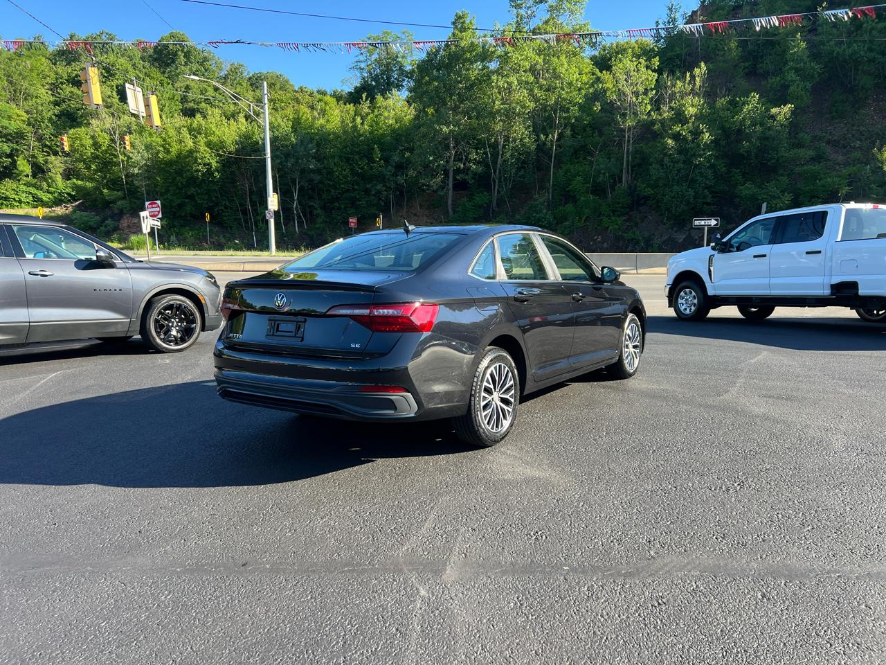 Volkswagen Jetta SE 2024