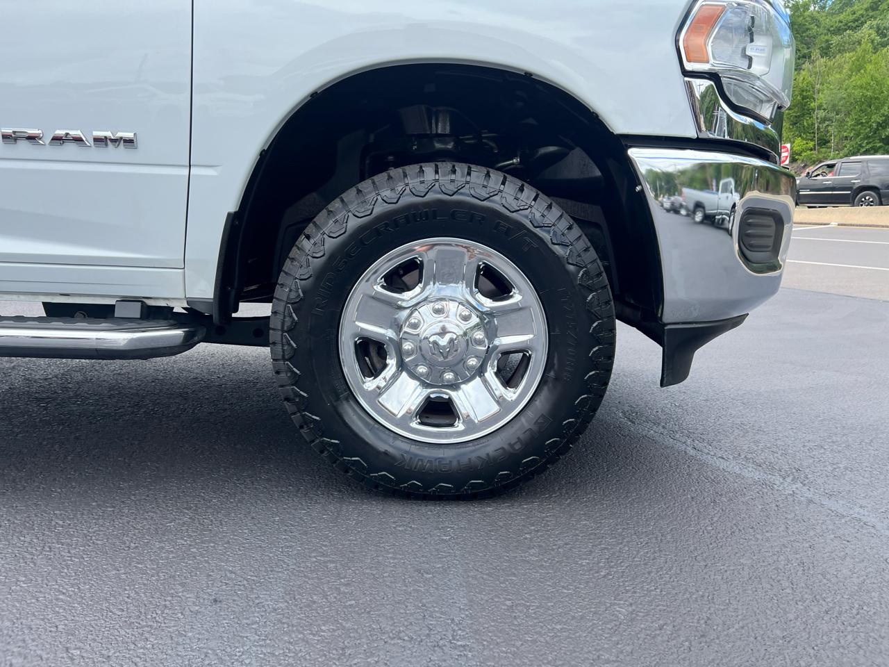 RAM 2500 Tradesman Crew Cab SWB 4WD 2022