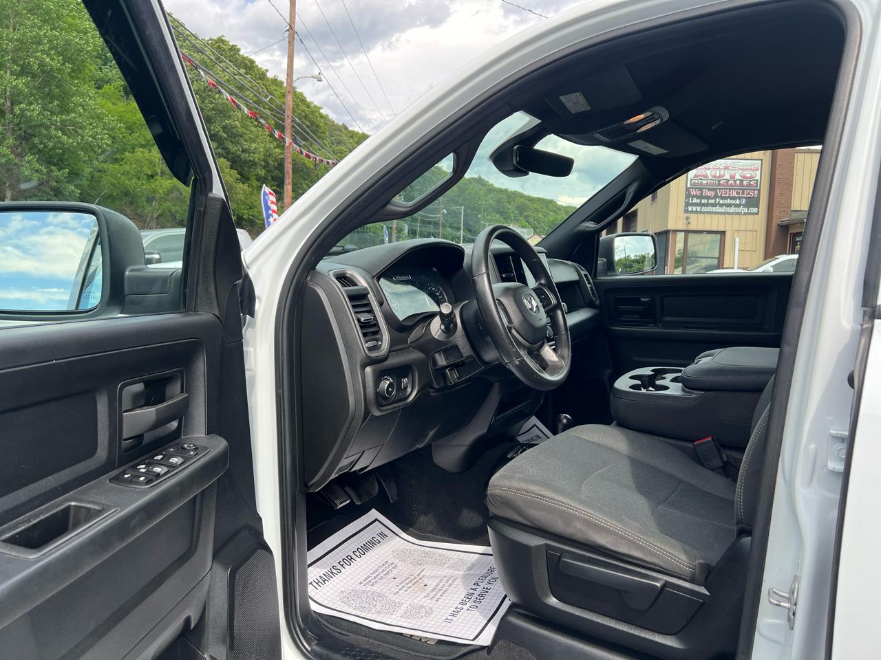 RAM 2500 Tradesman Crew Cab SWB 4WD 2022
