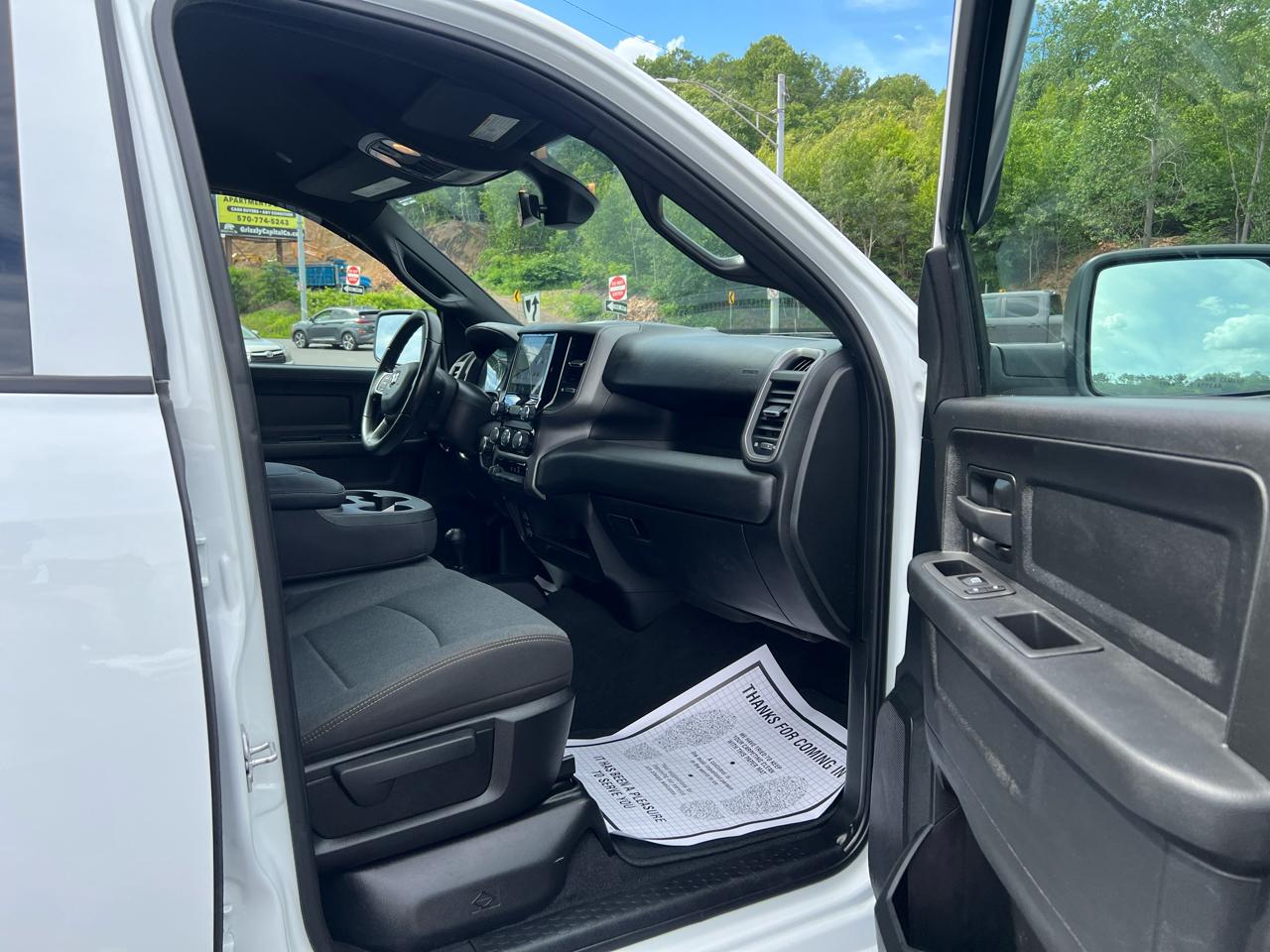 RAM 2500 Tradesman Crew Cab SWB 4WD 2022