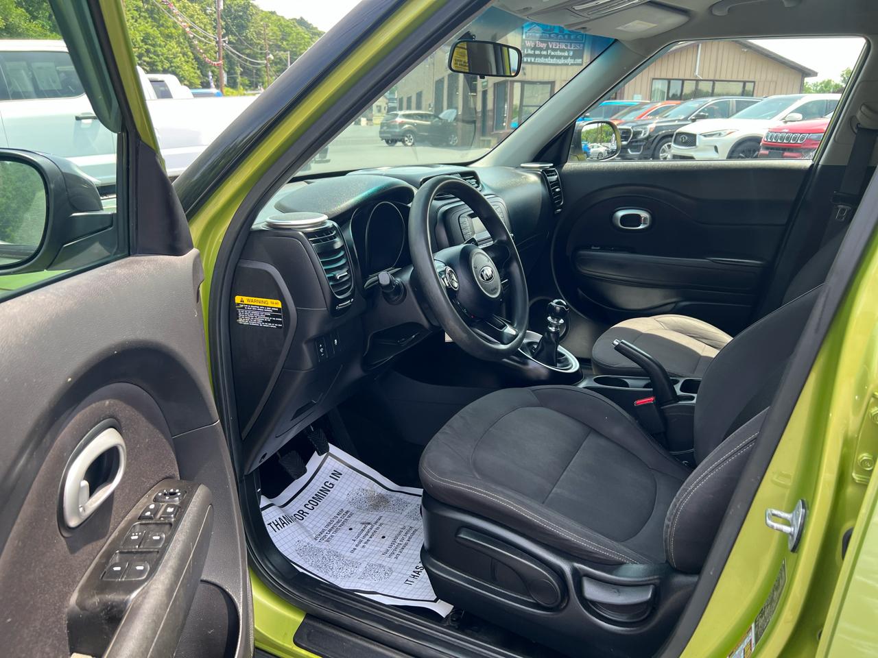 Kia Soul Base 6A 2016