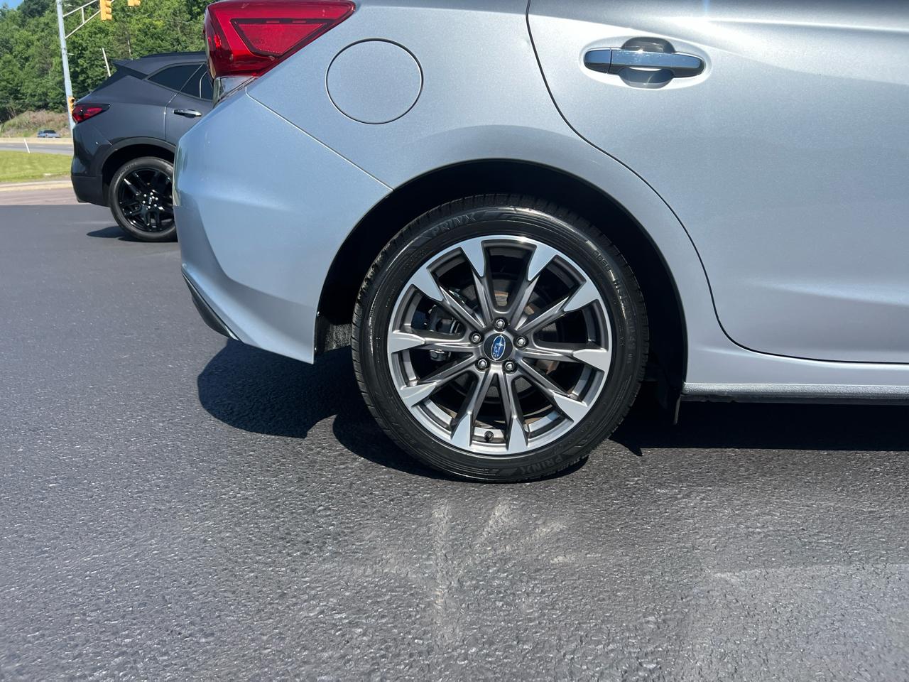 Subaru Impreza 2.0i Limited CVT 5-Door 2023