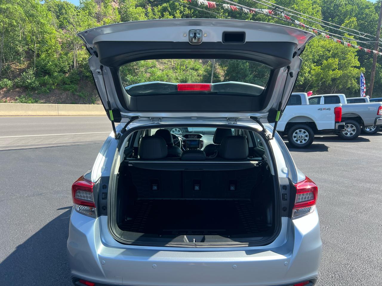 Subaru Impreza 2.0i Limited CVT 5-Door 2023