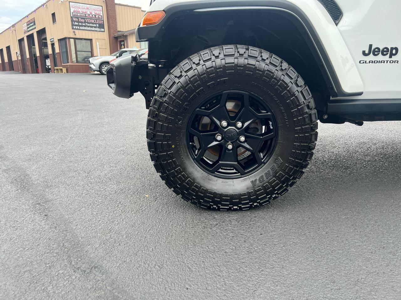 Jeep Gladiator Willys 4x4 2021