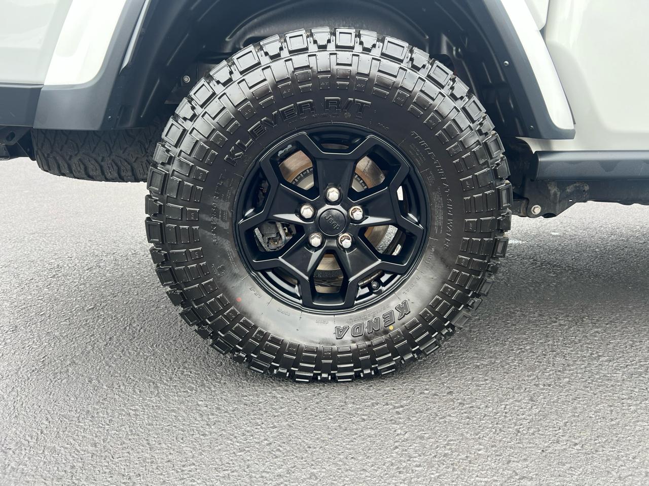 Jeep Gladiator Willys 4x4 2021