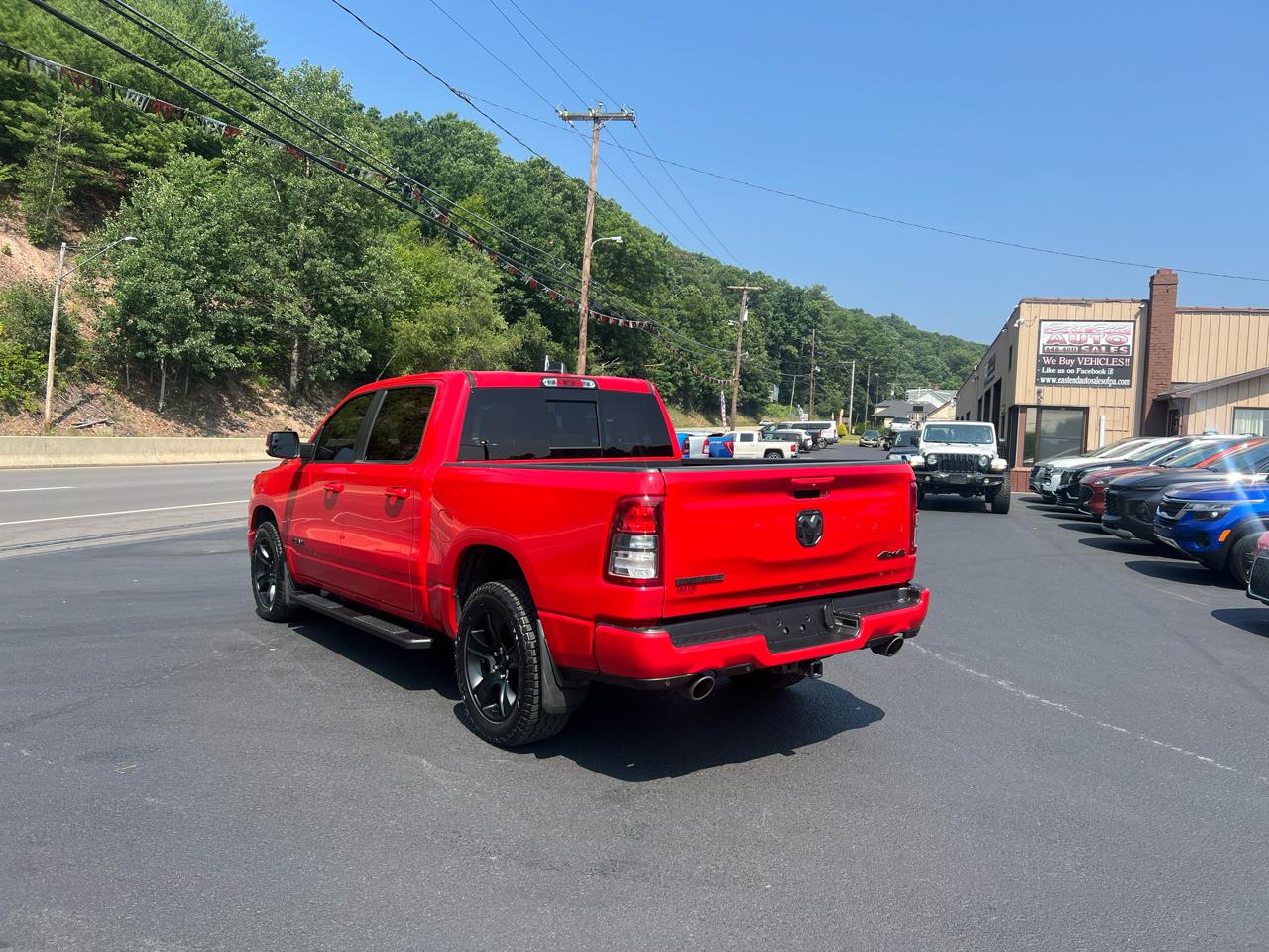 RAM 1500 Big Horn Crew Cab SWB 4WD 2020