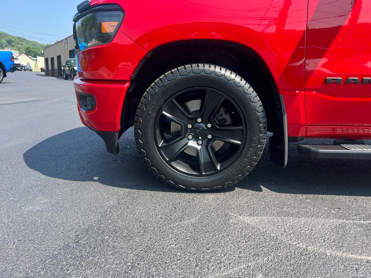 RAM 1500 Big Horn Crew Cab SWB 4WD 2020
