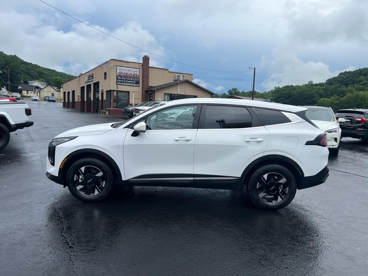 Kia Sportage LX AWD 2026