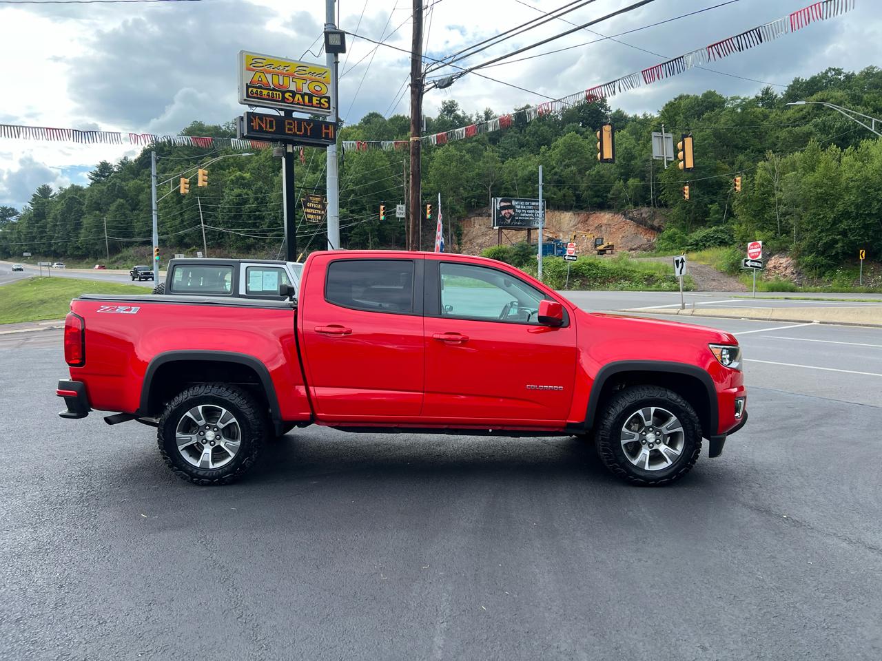 Chevrolet Colorado Z71 Crew Cab Short Box 4WD 2020
