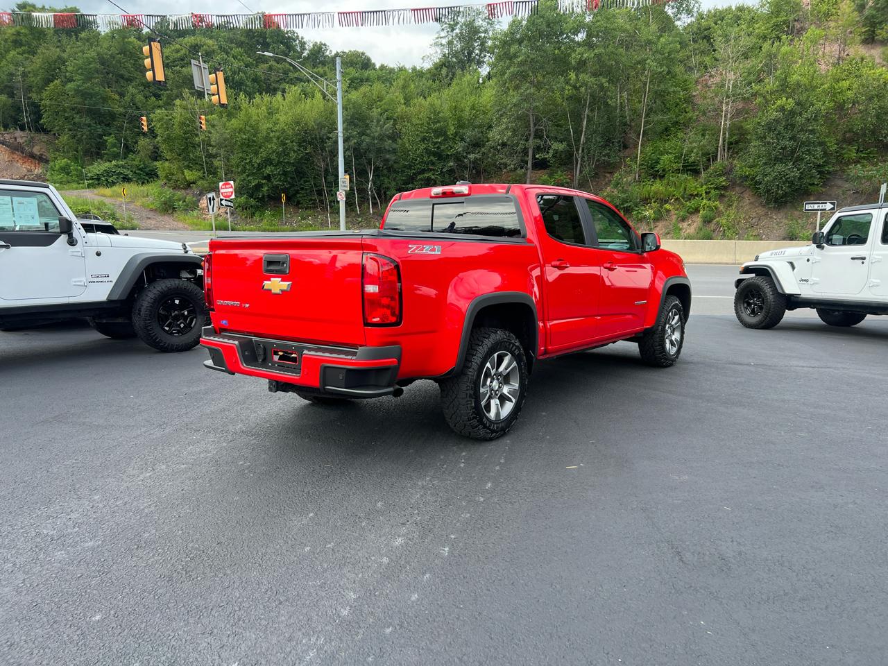 Chevrolet Colorado Z71 Crew Cab Short Box 4WD 2020
