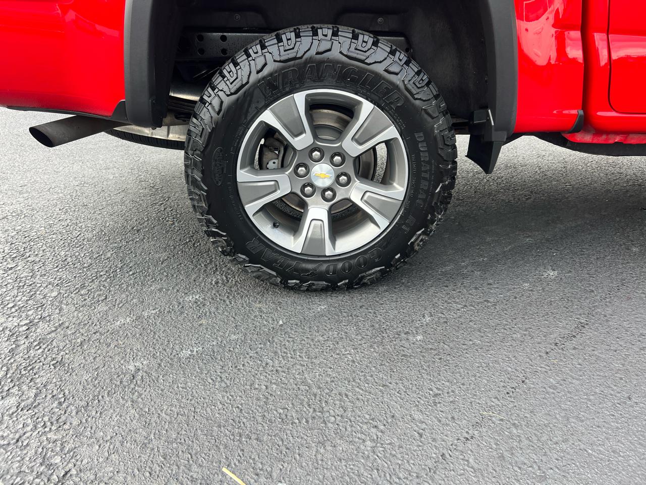 Chevrolet Colorado Z71 Crew Cab Short Box 4WD 2020