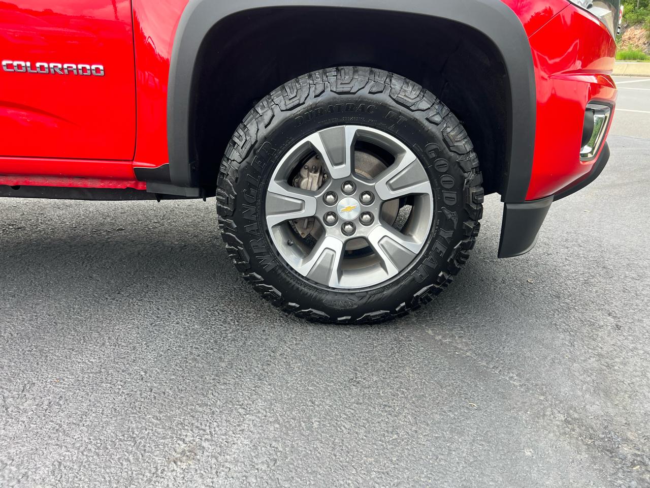 Chevrolet Colorado Z71 Crew Cab Short Box 4WD 2020