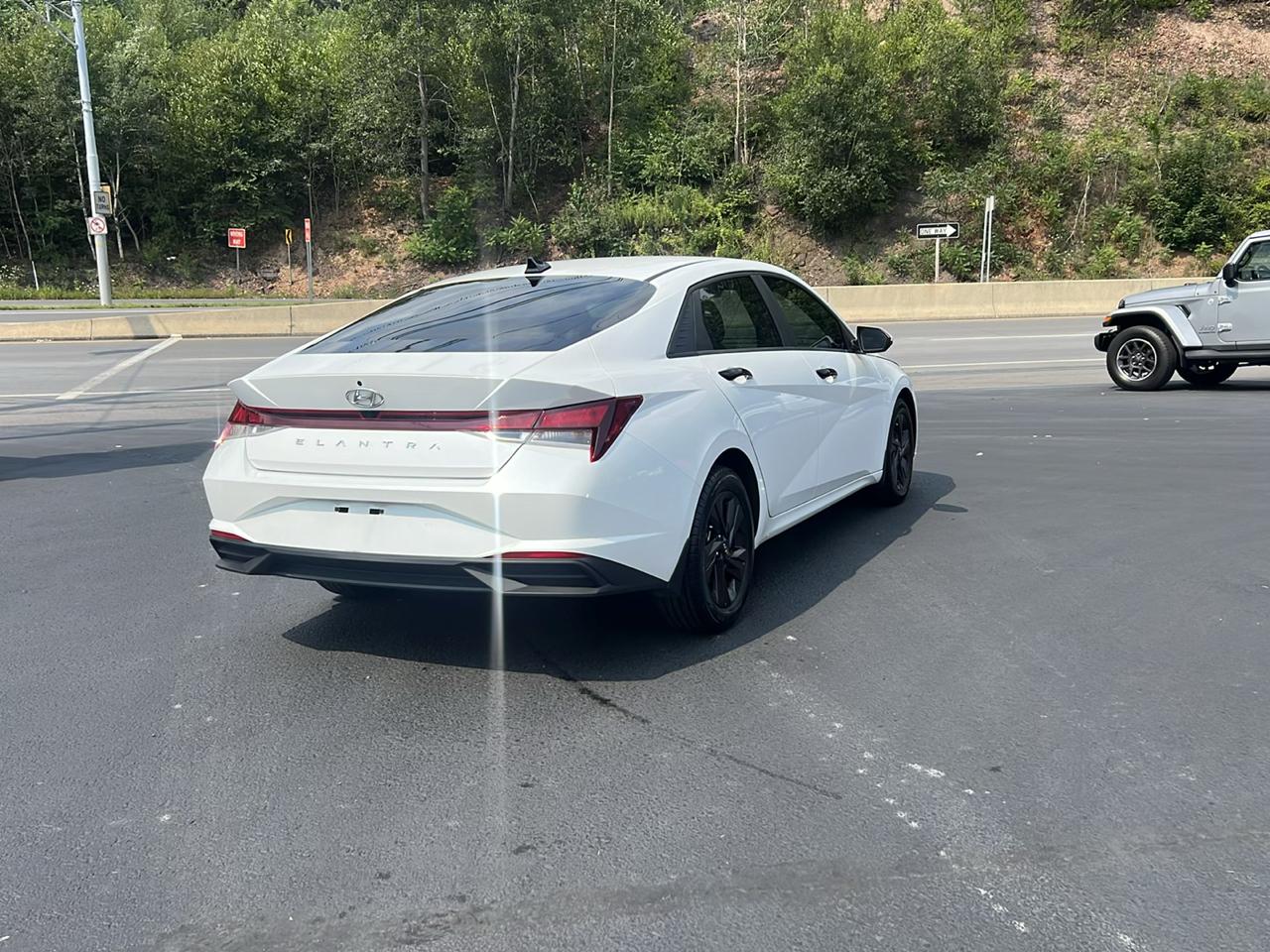 Hyundai Elantra SEL 2022