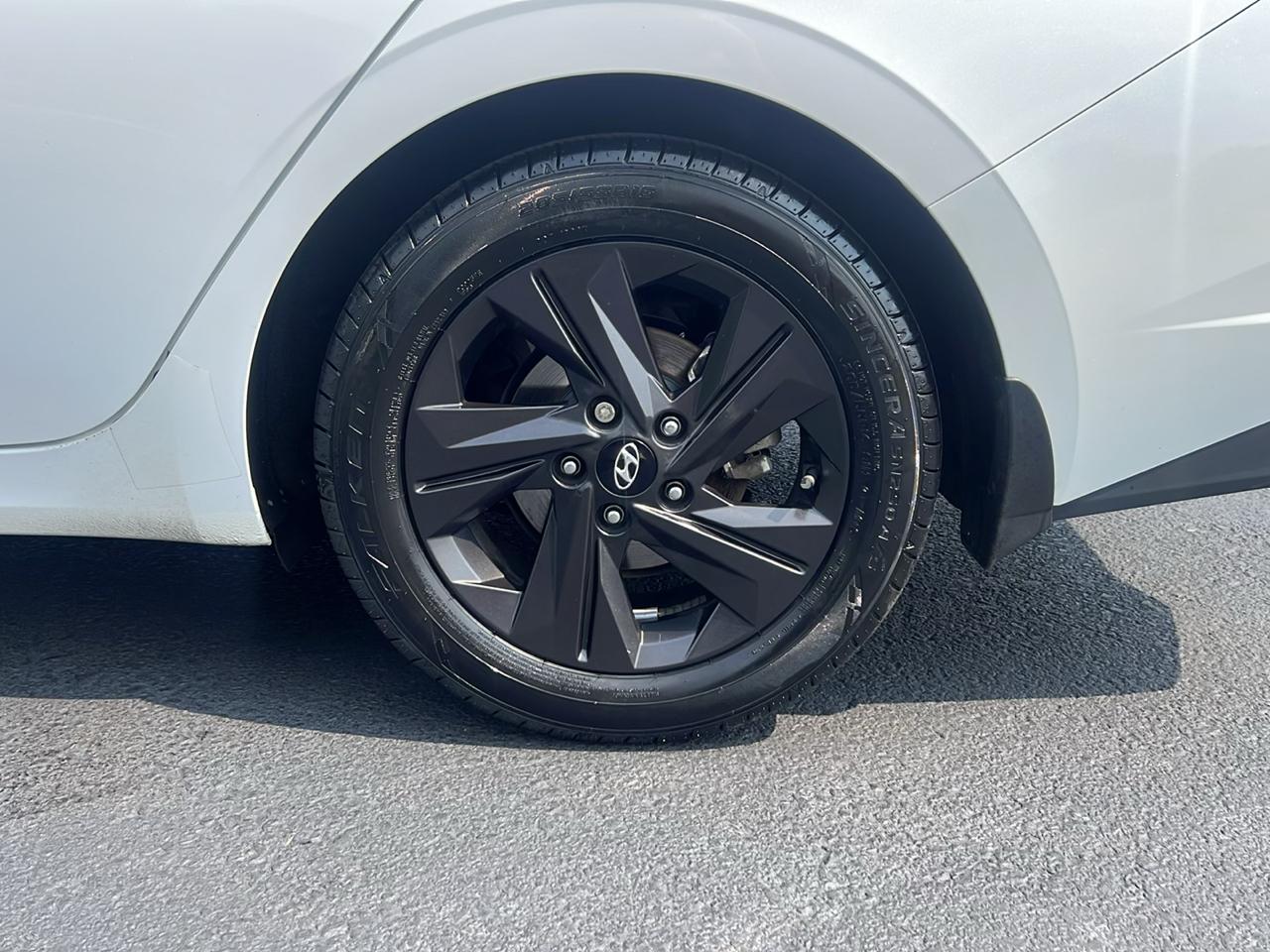 Hyundai Elantra SEL 2022