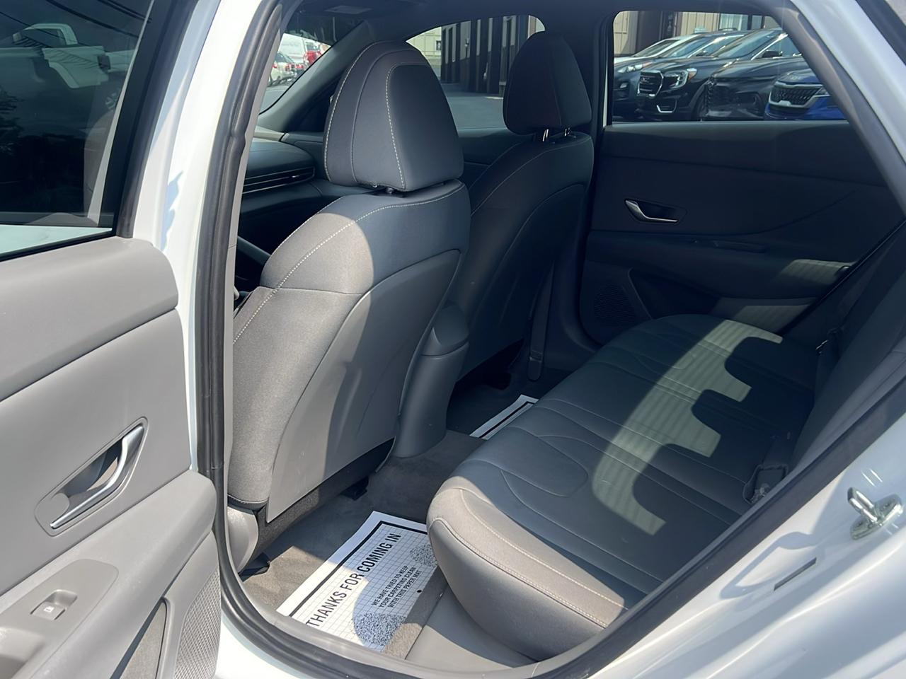 Hyundai Elantra SEL 2022