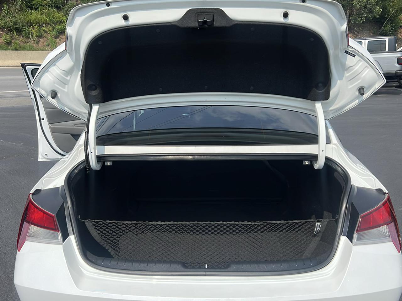 Hyundai Elantra SEL 2022