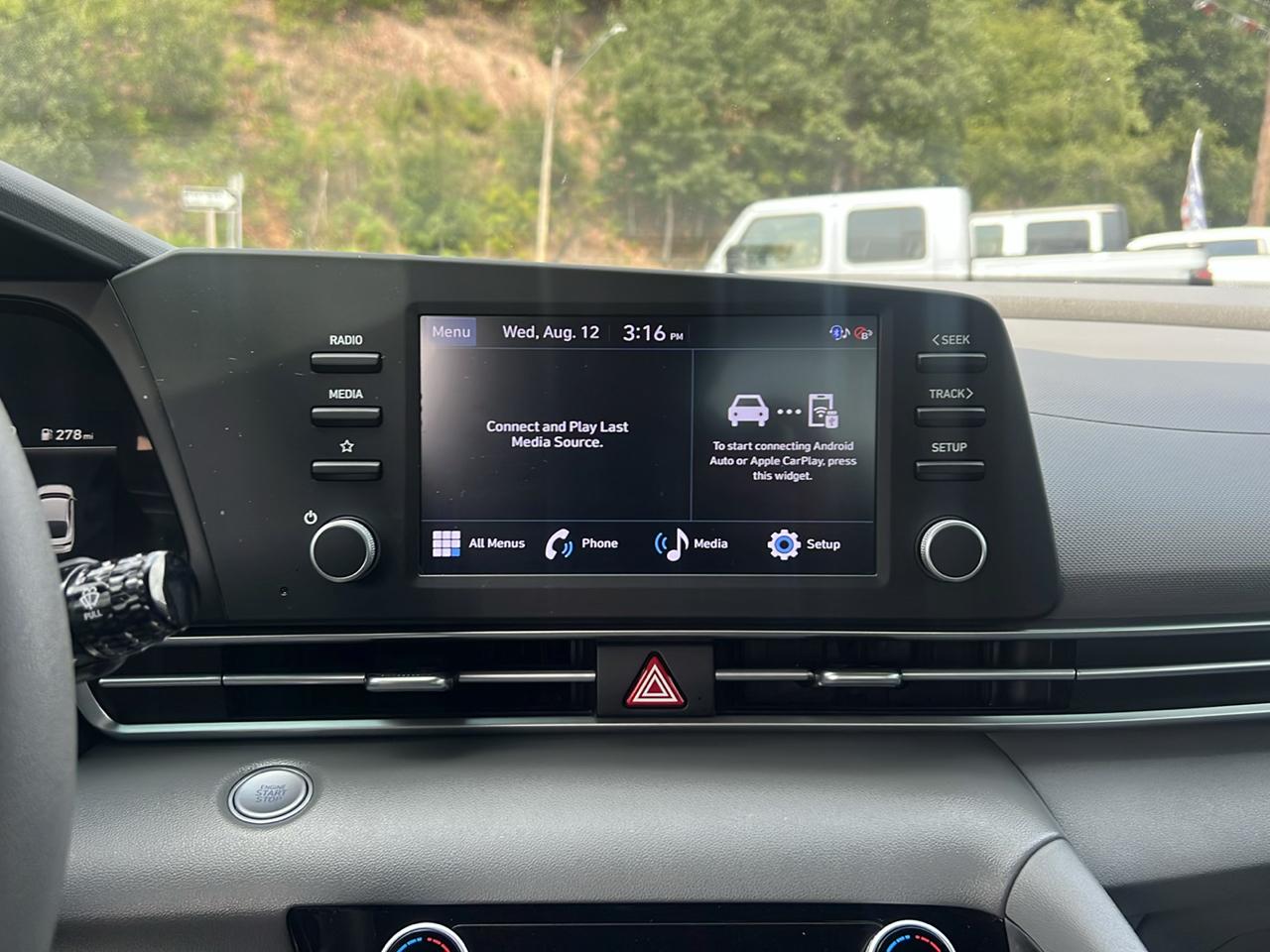 Hyundai Elantra SEL 2022
