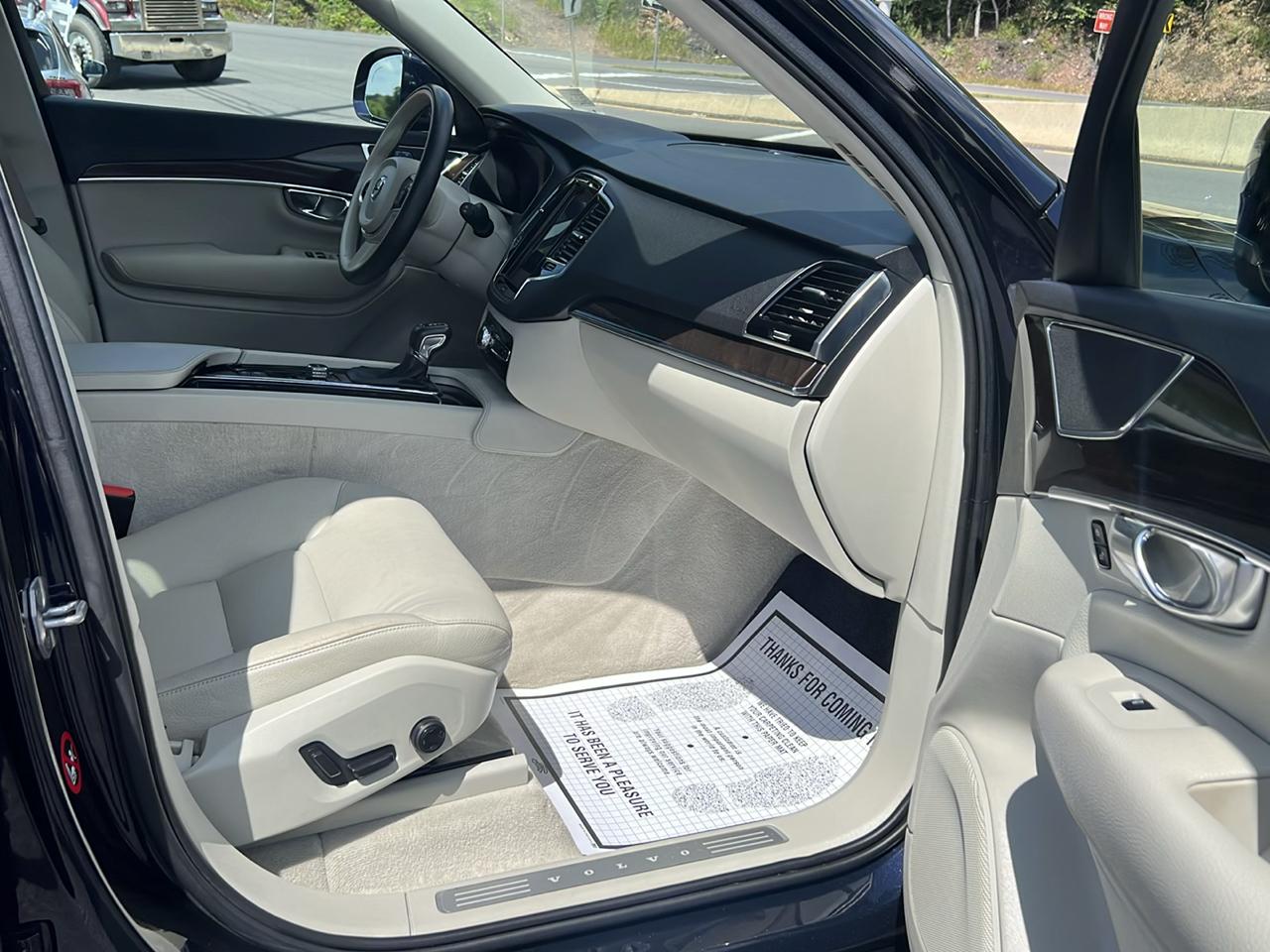 Volvo XC90 T6 Momentum AWD 2016