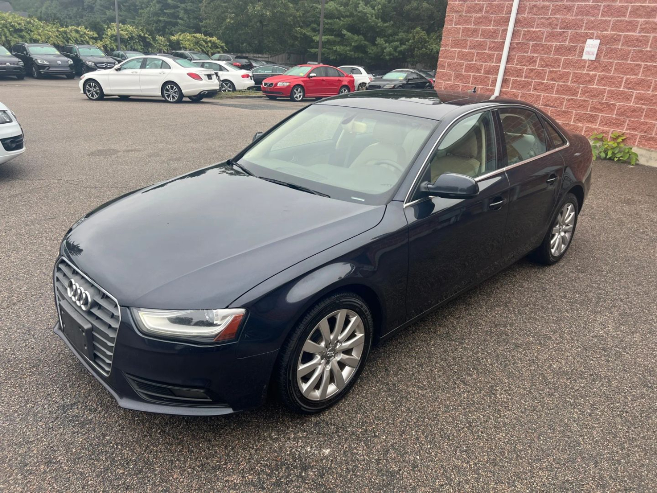 2013 Audi A4 2.0T Premium Sedan quattro Manual