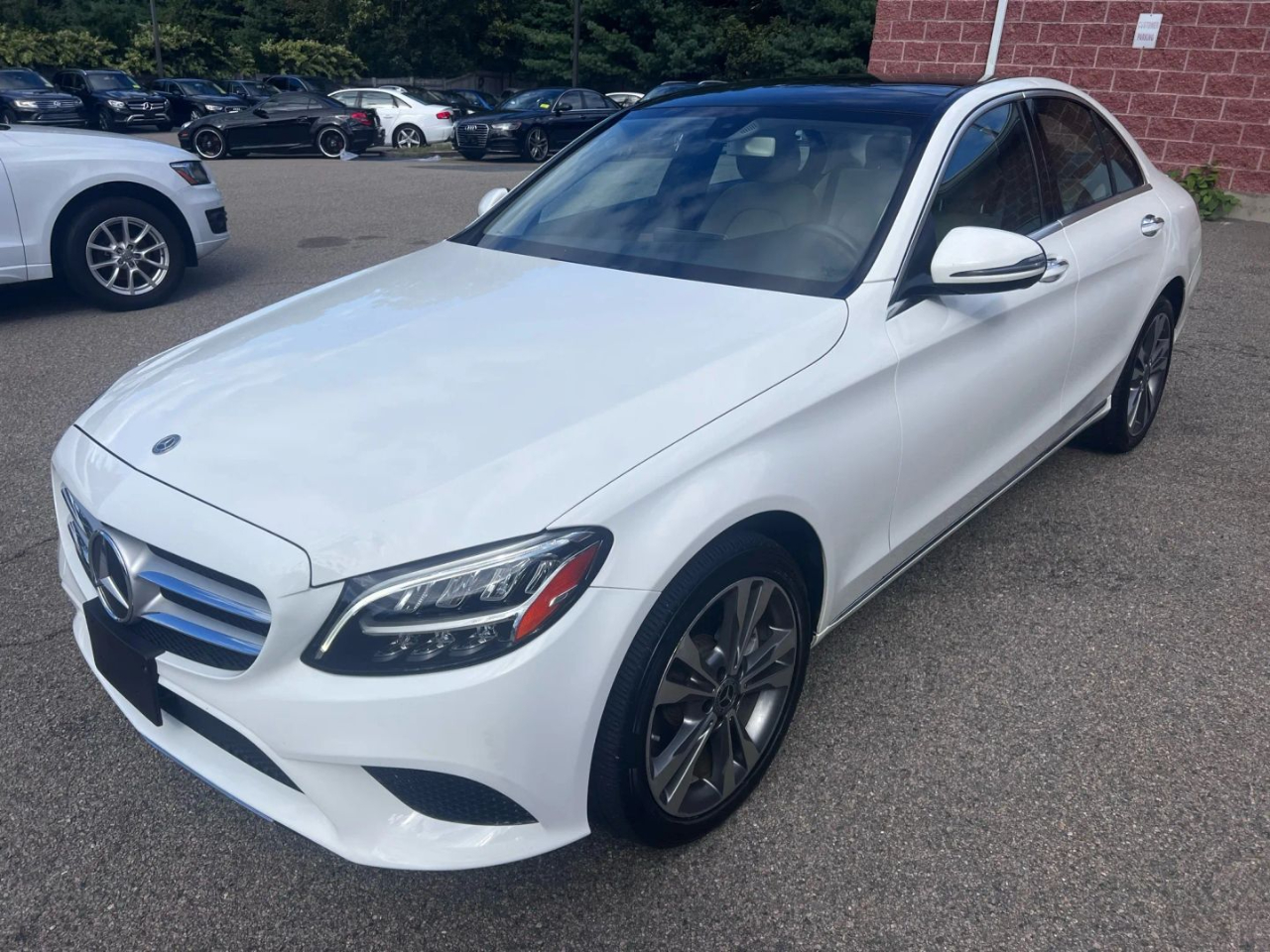 2019 Mercedes-Benz C-Class C300 4MATIC Sedan