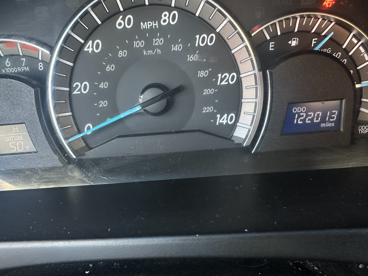 Toyota Camry 4dr Sdn I4 Auto XLE (Natl) 2013