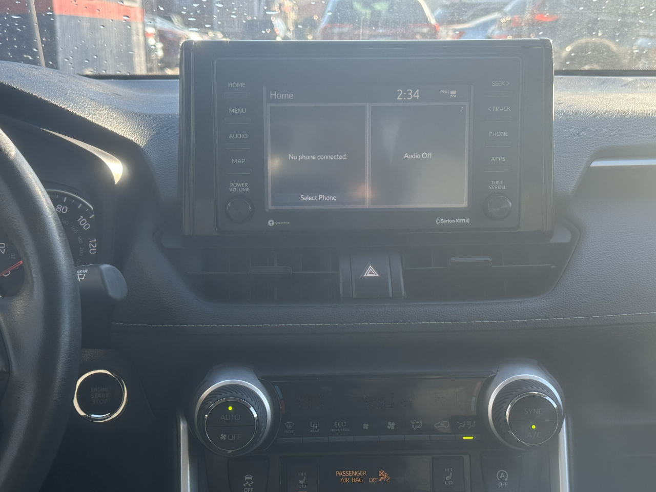 Toyota RAV4 XLE AWD (Natl) 2021