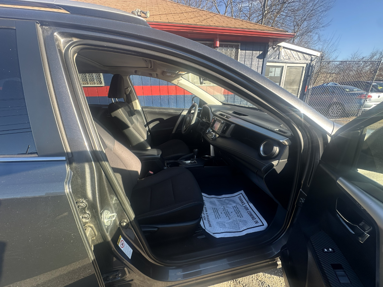 Toyota RAV4 AWD 4dr XLE (Natl) 2014