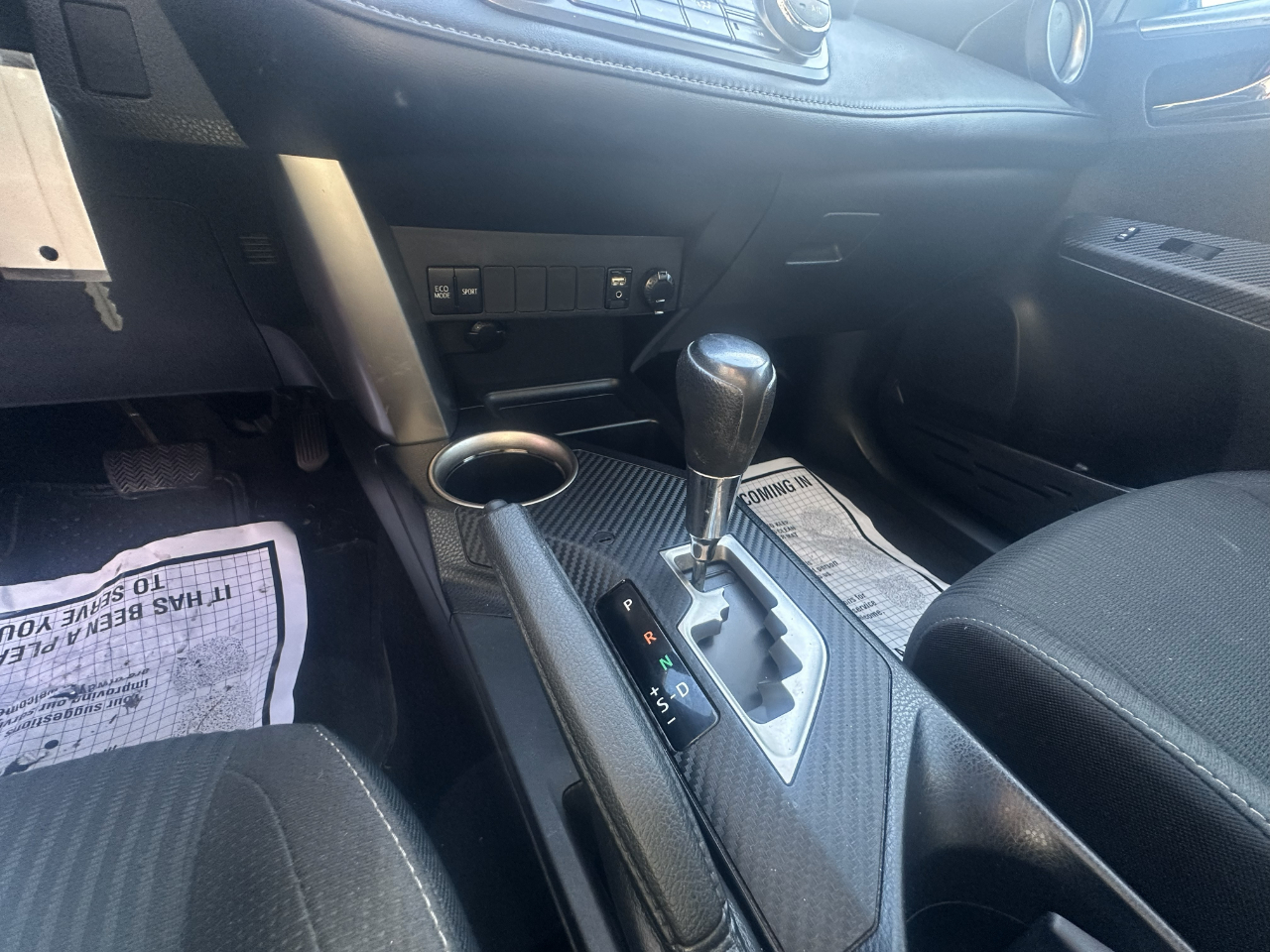 Toyota RAV4 AWD 4dr XLE (Natl) 2014