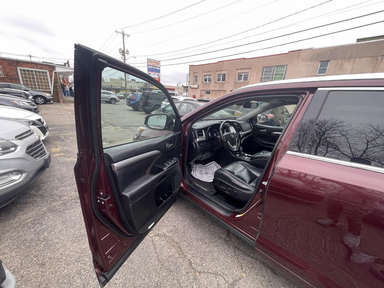 Toyota Highlander XLE V6 AWD (Natl) 2017