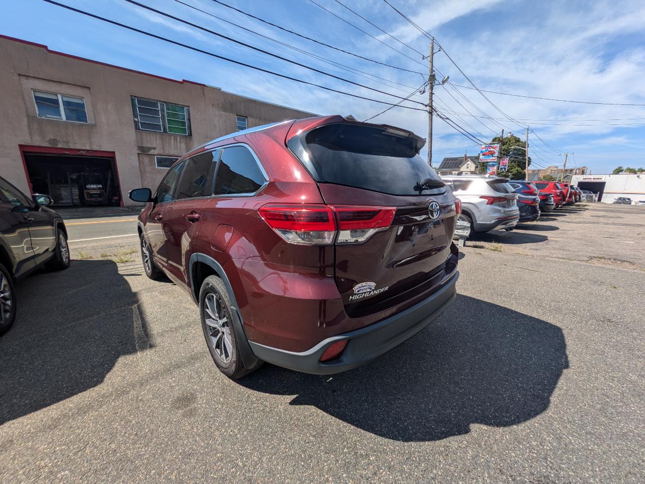 Toyota Highlander XLE V6 AWD (Natl) 2017