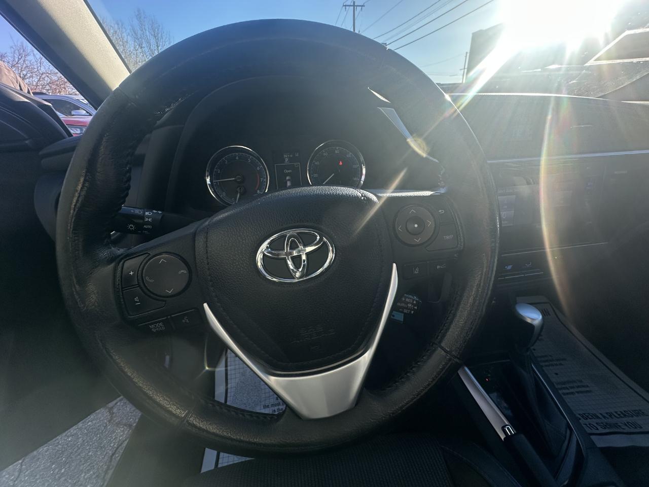 Toyota Corolla 50th Anniversary Special Edition CVT (Natl) 2017