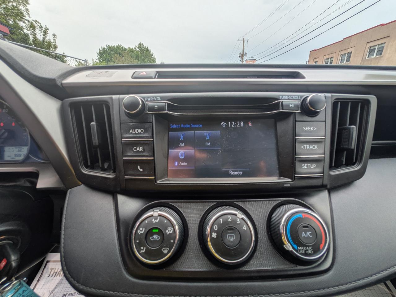 Toyota RAV4 AWD 4dr LE (Natl) 2016