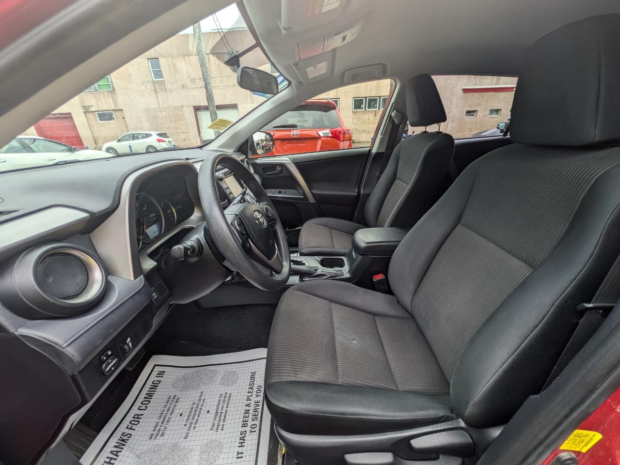 Toyota RAV4 AWD 4dr LE (Natl) 2016