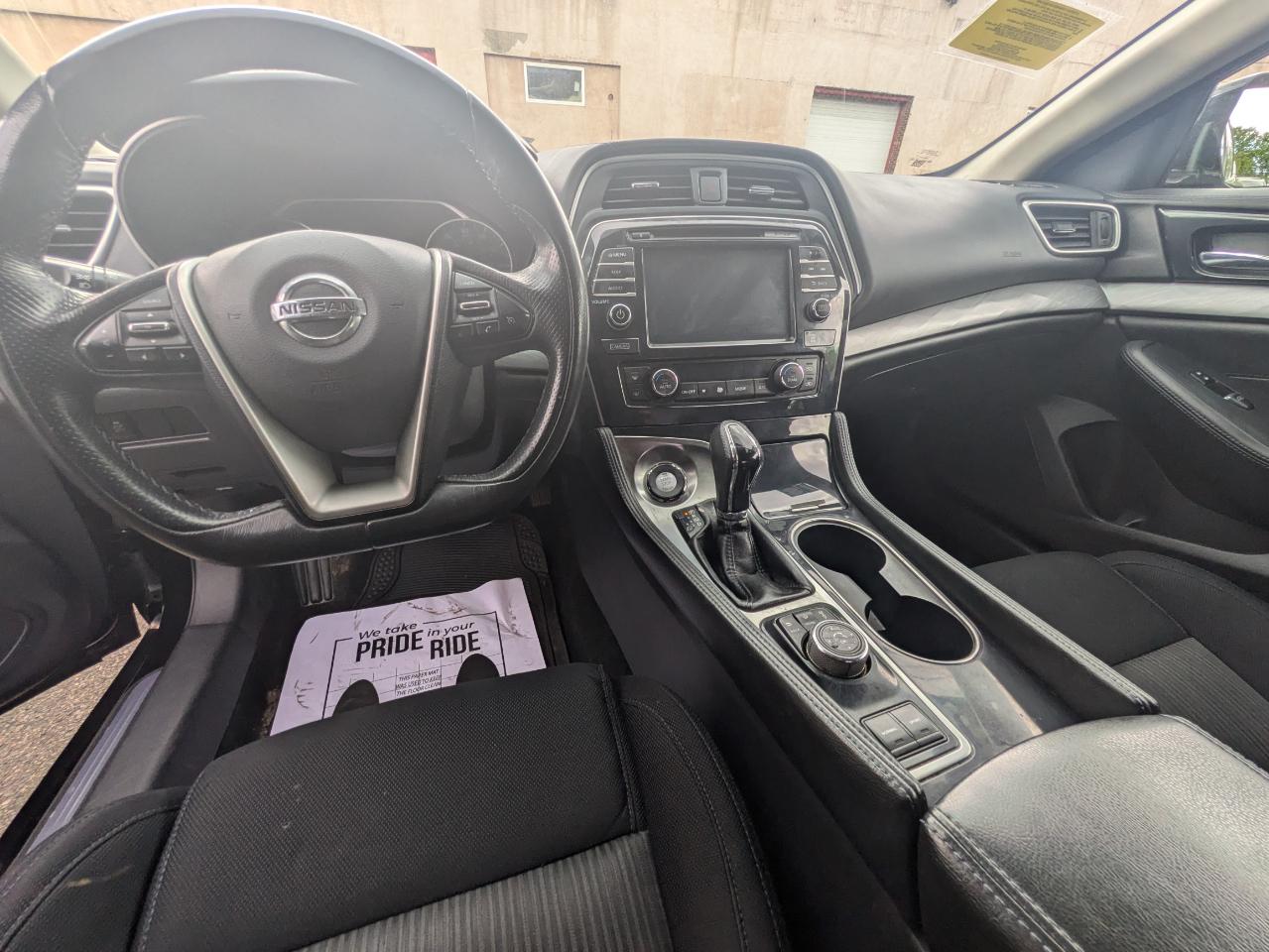 Nissan Maxima S 3.5L 2018