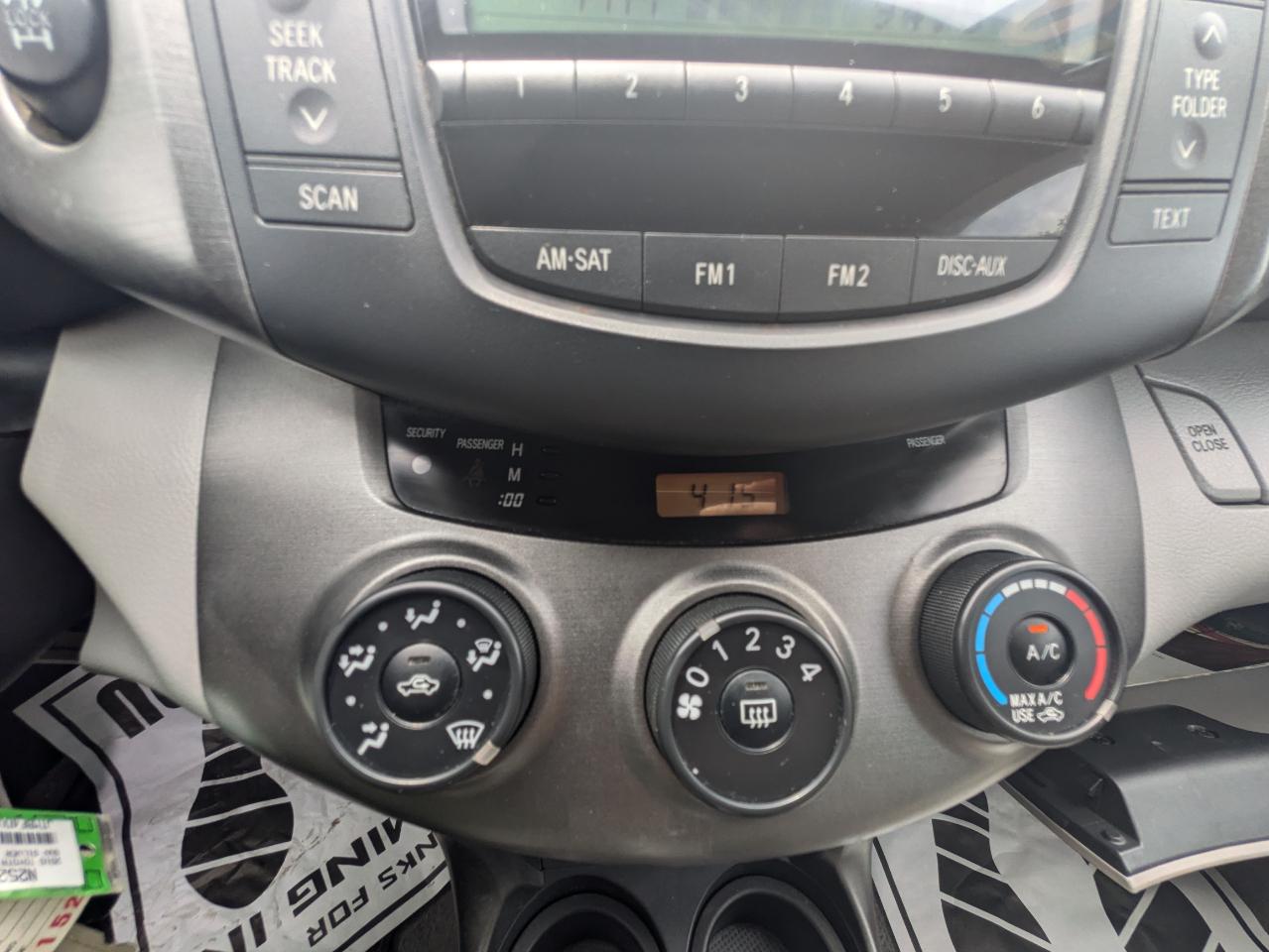 Toyota RAV4 4WD 4dr 4-cyl 4-Spd AT (Natl) 2010