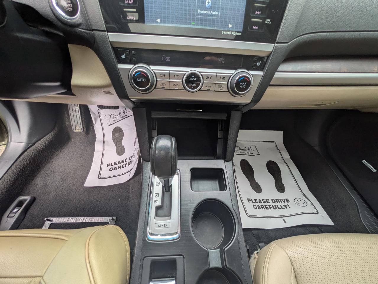 Subaru Outback 4dr Wgn 2.5i Limited PZEV 2015