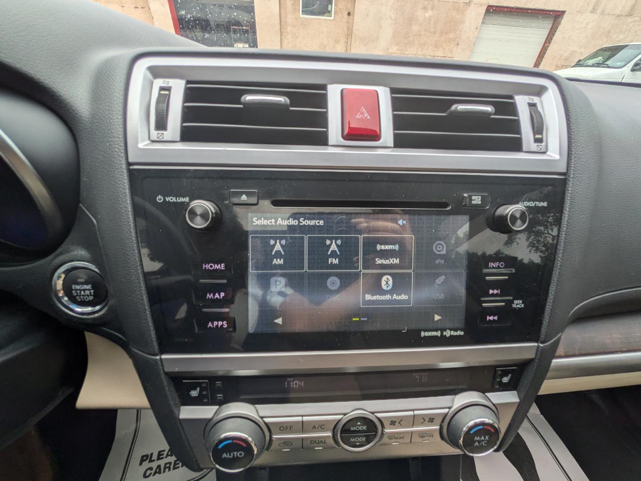 Subaru Outback 4dr Wgn 2.5i Limited PZEV 2015
