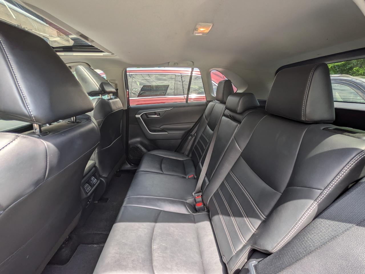 Toyota RAV4  2019