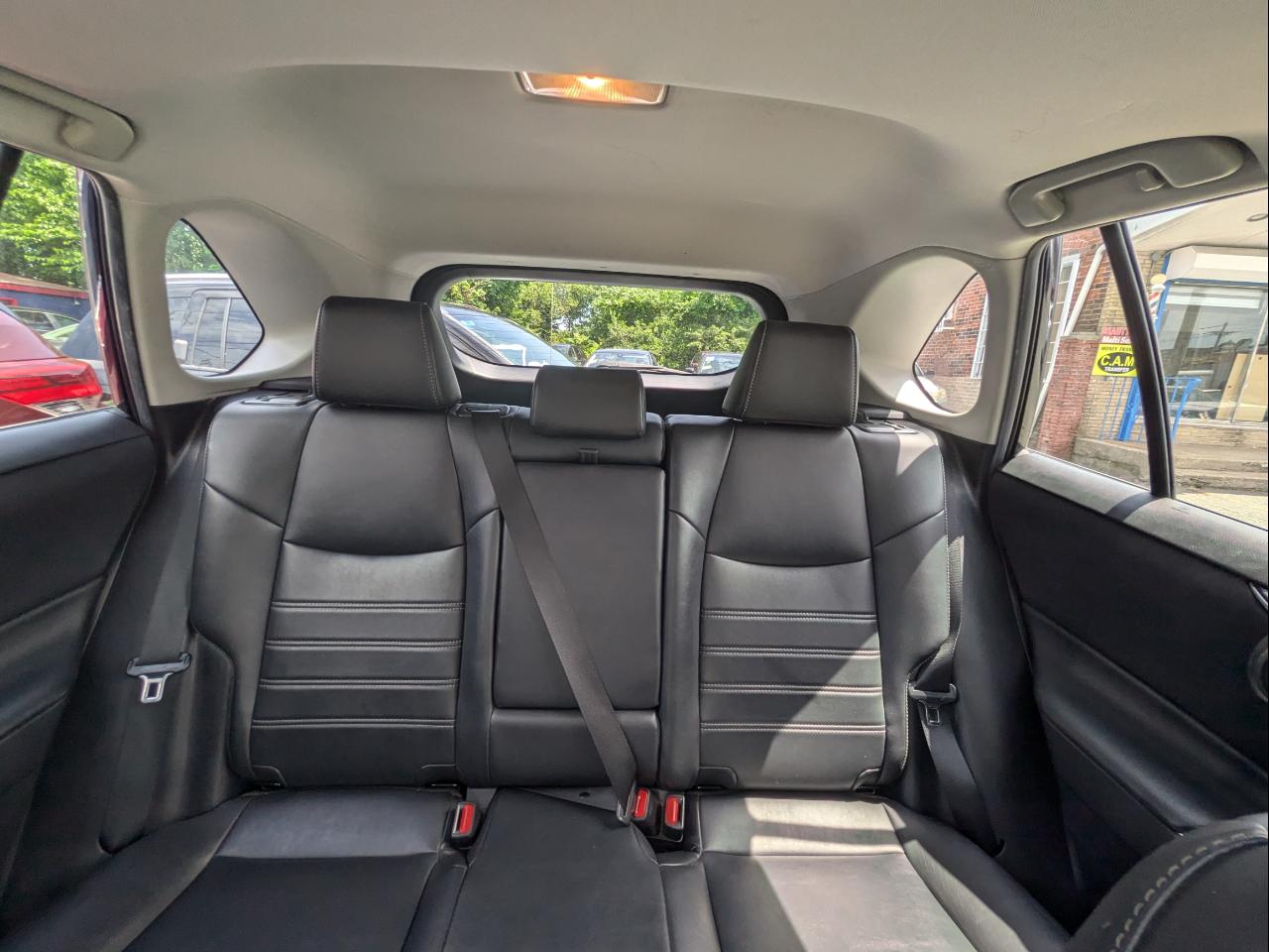 Toyota RAV4  2019
