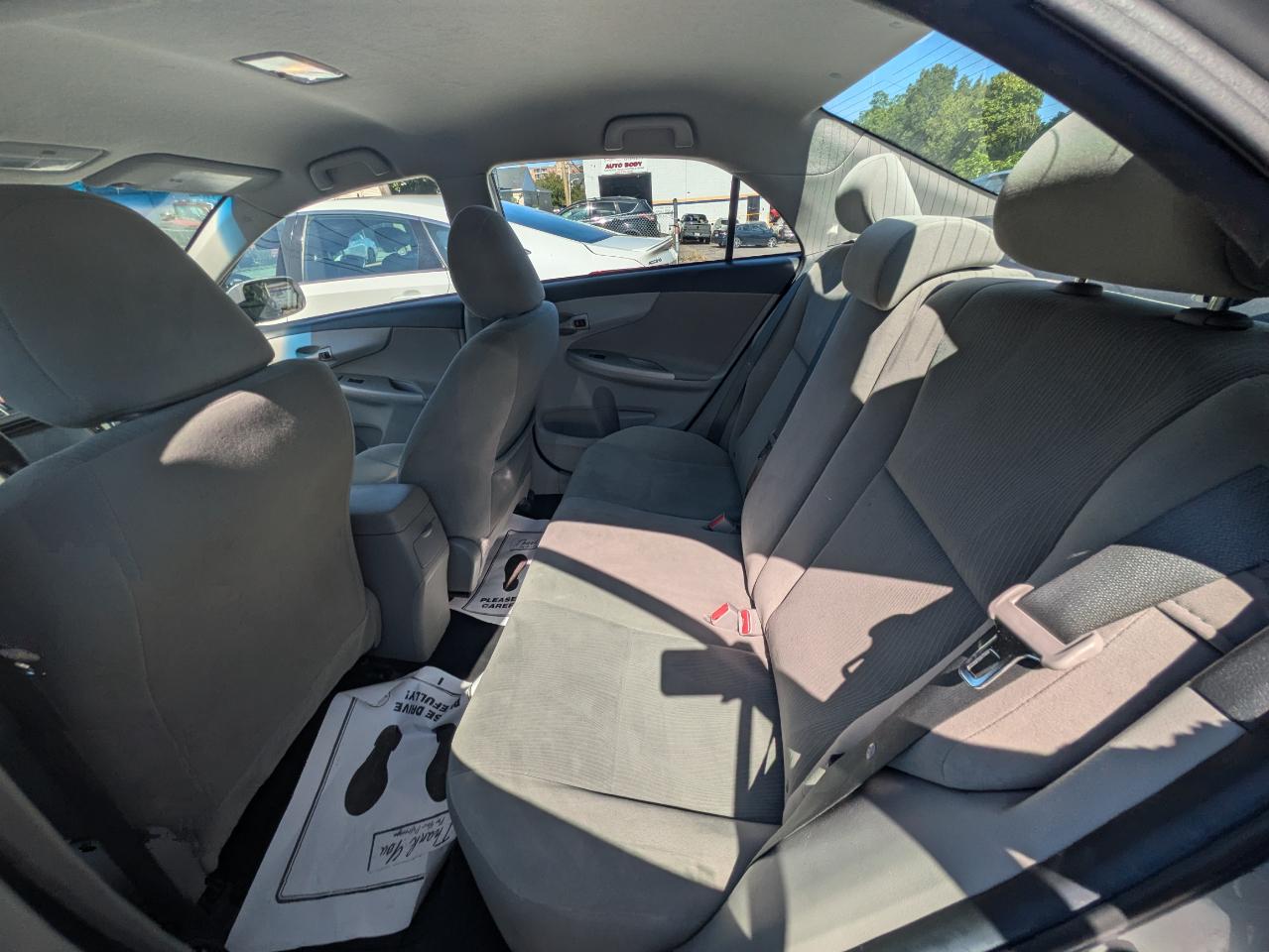 Toyota Corolla LE 2013