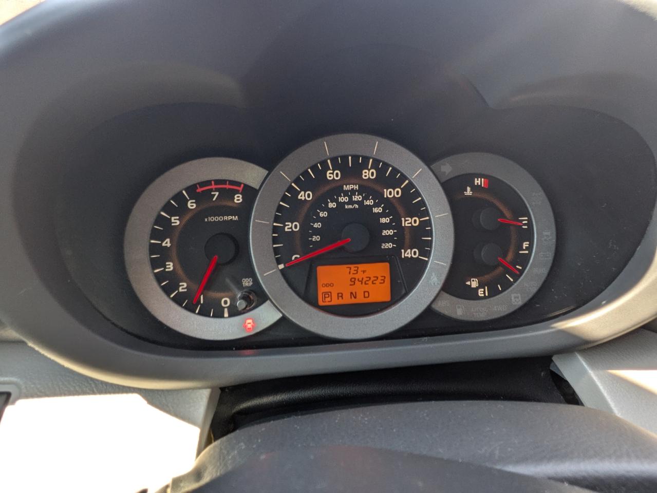 Toyota RAV4  2011