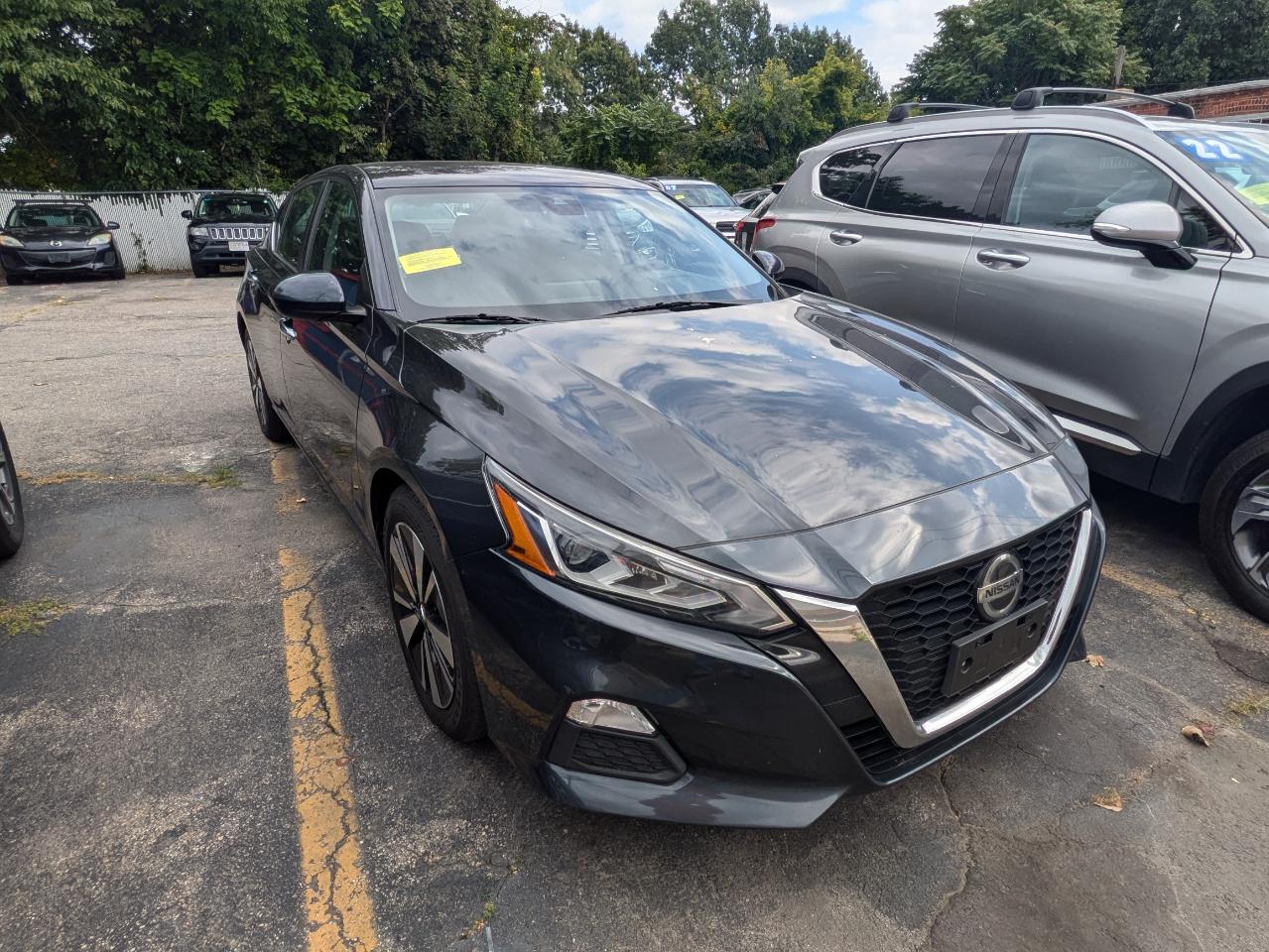 Nissan Altima 2.5 SV Sedan 2022