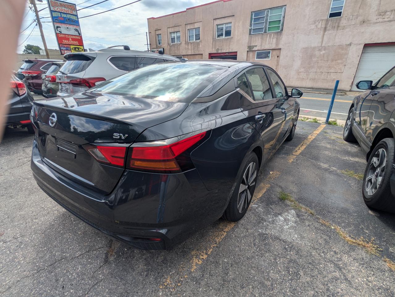 Nissan Altima 2.5 SV Sedan 2022
