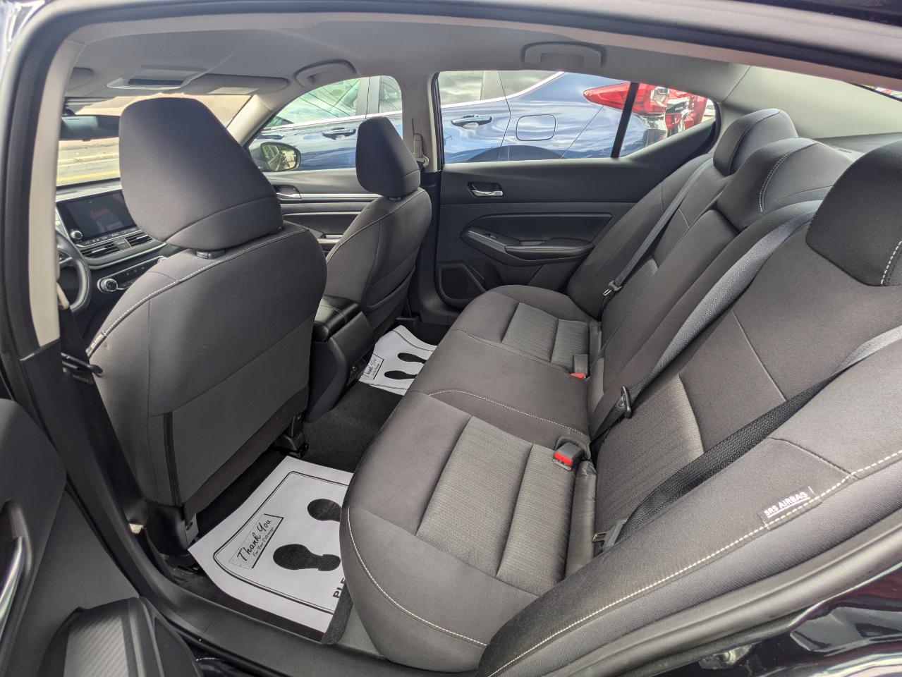 Nissan Altima 2.5 SV Sedan 2022