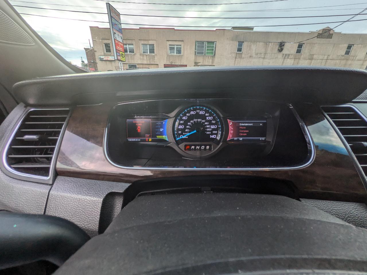 Ford Taurus 4dr Sdn Limited FWD 2013